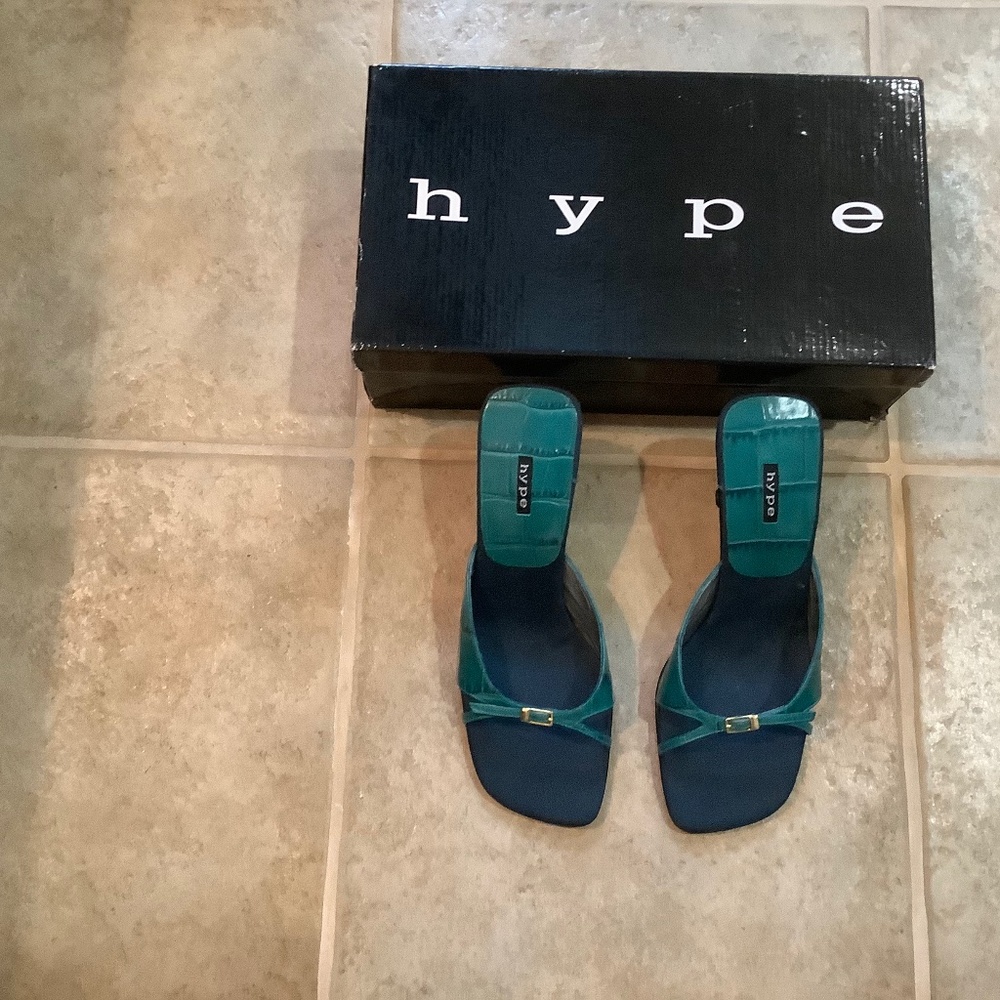 Women’s Shoes